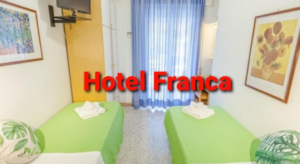 Hotel Franca Мізано-Адріатіко Екстер'єр фото